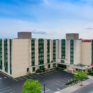 Ramada By Wyndham Near The Falls 3* Niagara Falls