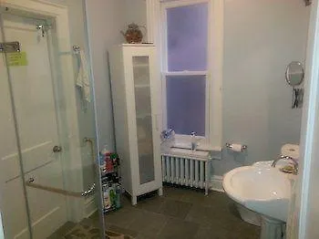 ***  Elliott House Bed & Breakfast Toronto Canada
