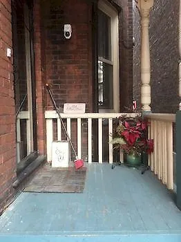 Elliott House Bed & Breakfast Toronto