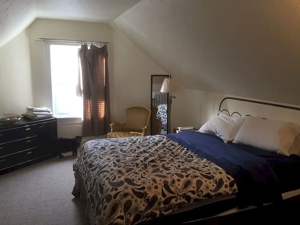 ***  Elliott House Bed & Breakfast Toronto Canada