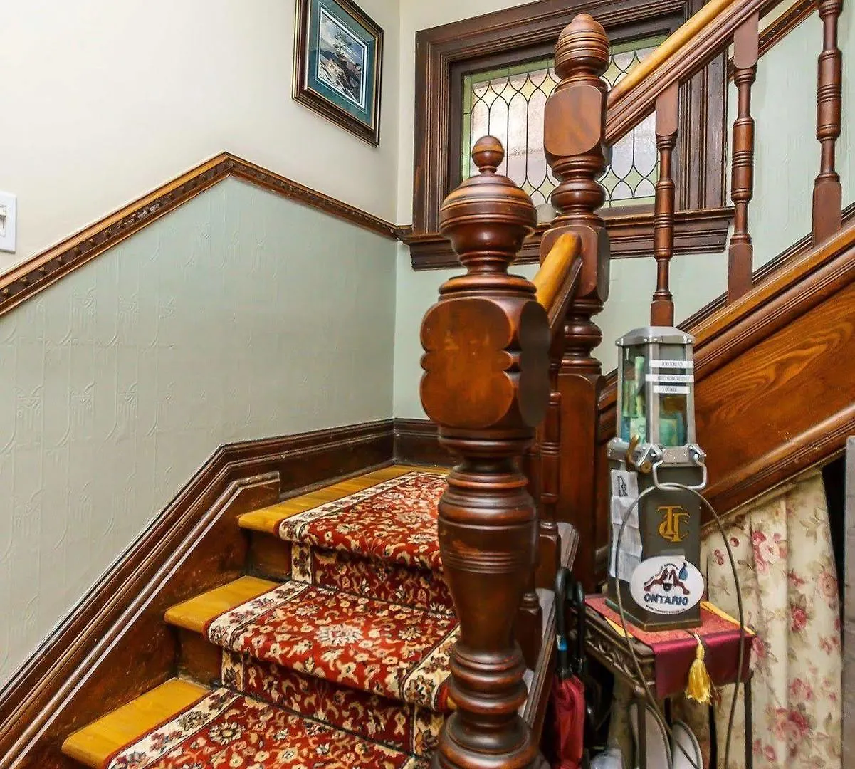 Elliott House Bed & Breakfast Toronto