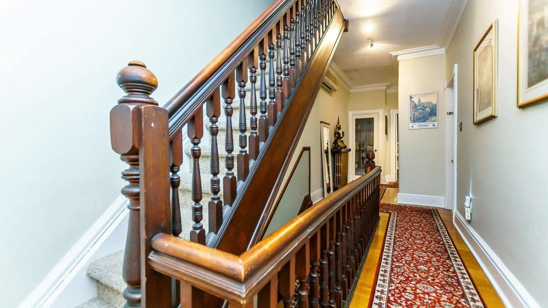 Elliott House Bed & Breakfast Toronto